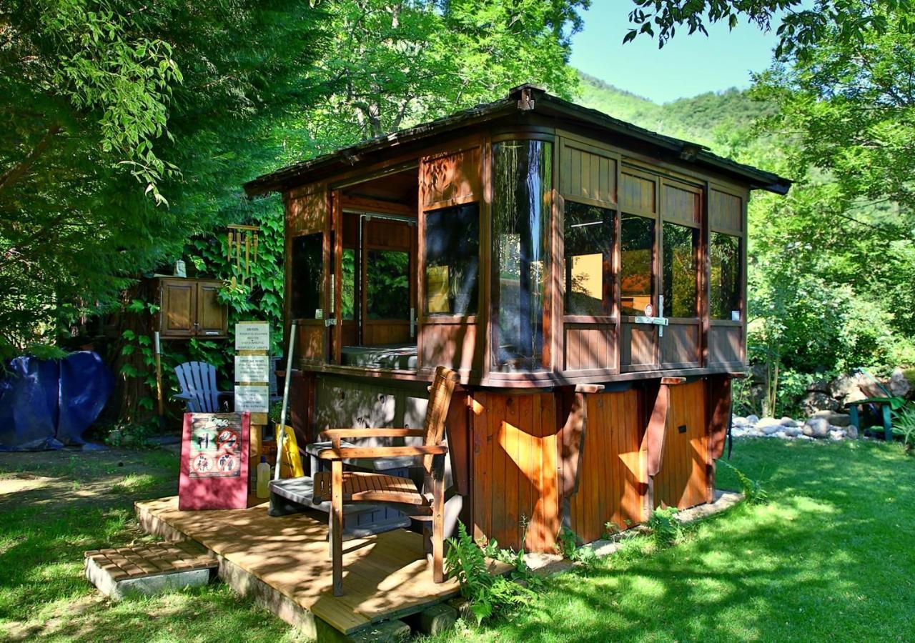 Beau Vallon - Gite Et Chambres D'Hotes Pyrenees-Mediterranee - Pays Catalan Sahorre Exteriör bild